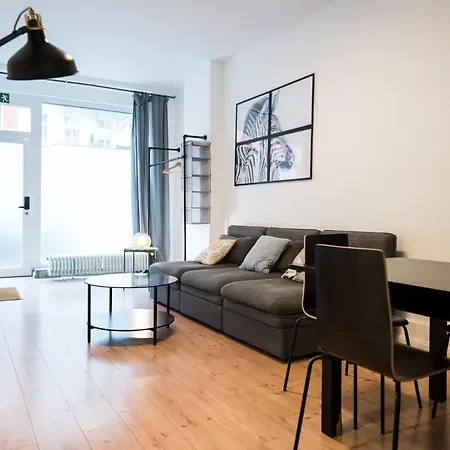 Great Apartment In Berlin Neukoelln Eksteriør billede